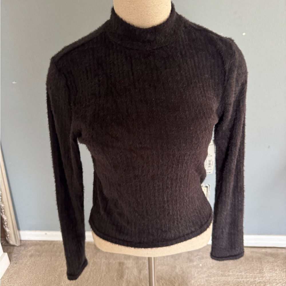 NWT No Boundaries Black Long Sleeve Sweater